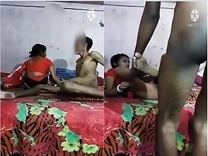 Steamy romance and hot sexual experience with a Indian couple from Kolkata.